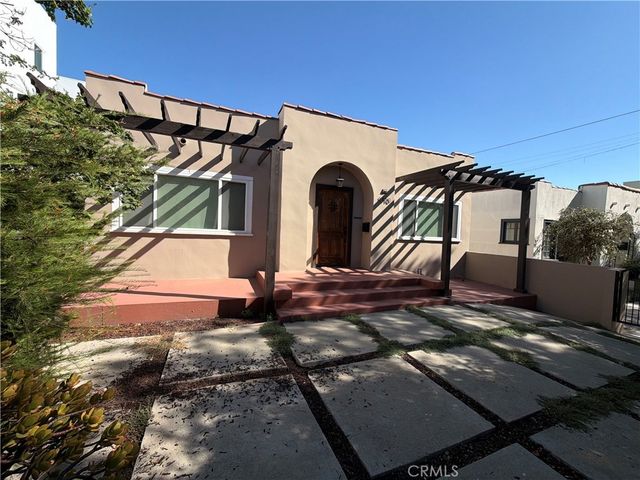 1110 Queen Anne Place, Los Angeles