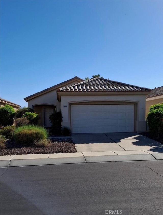 39802 Somerset Avenue, Palm Desert