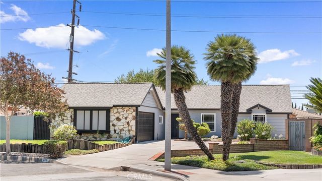 528 Essex, Glendora