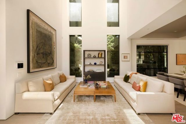 844 N Harper Avenue, Los Angeles