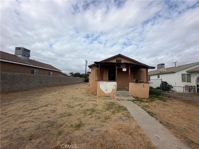423 Dover, Delano