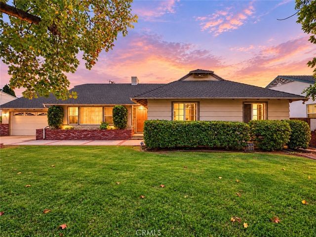 50 W Woodruff Avenue, Arcadia