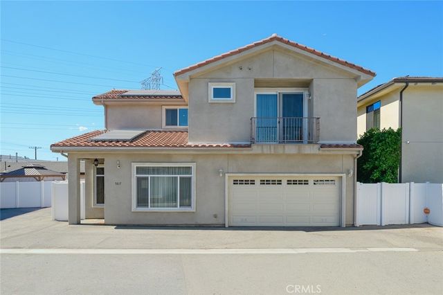 7617 Lilly, North Hollywood