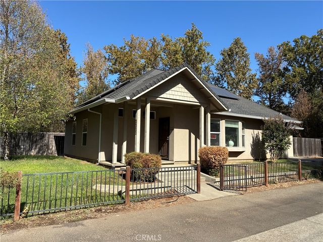 1111 Olive, Chico