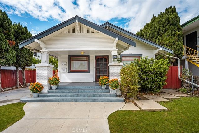 373 Gladys Avenue, Long Beach