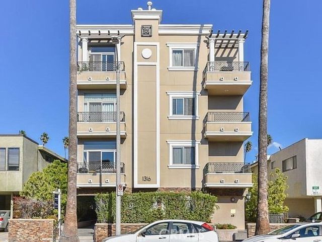 1316 Amherst # 201, Los Angeles