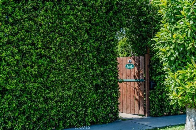6355 Blucher Avenue, Van Nuys