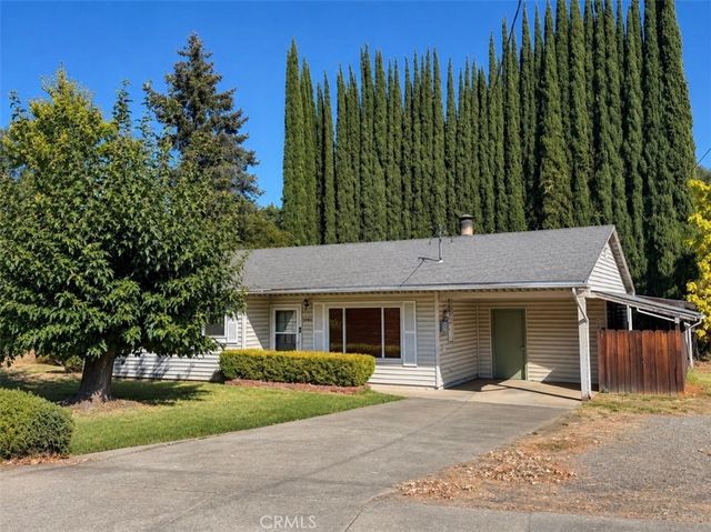 1980 Hartley Street, Lakeport