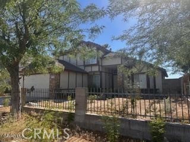 44535 Aspen, Lancaster