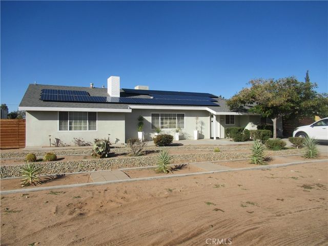 21918 Esaws Avenue, Apple Valley