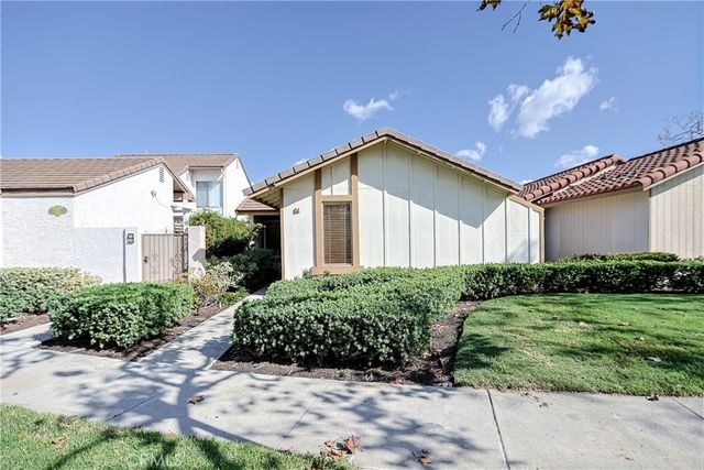 11 Orchard, Irvine