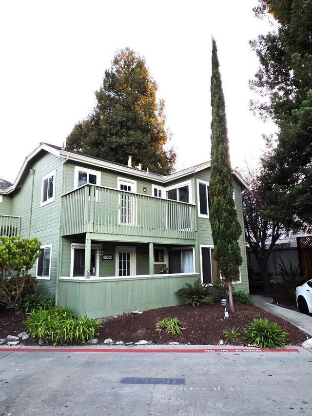 1713 Eastbrook Court, Santa Cruz