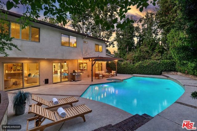 4262 Levitt Lane, Sherman Oaks