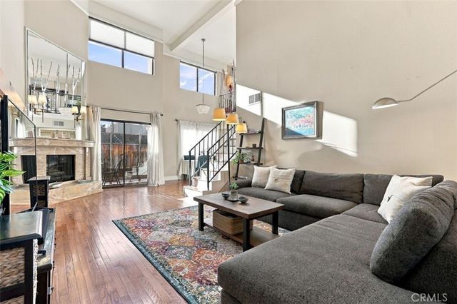 12930 Valleyheart # 9, Studio City