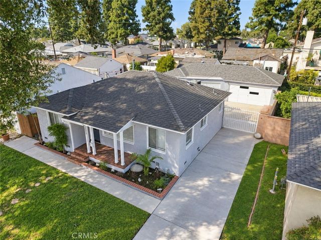 4333 Mcnab, Lakewood
