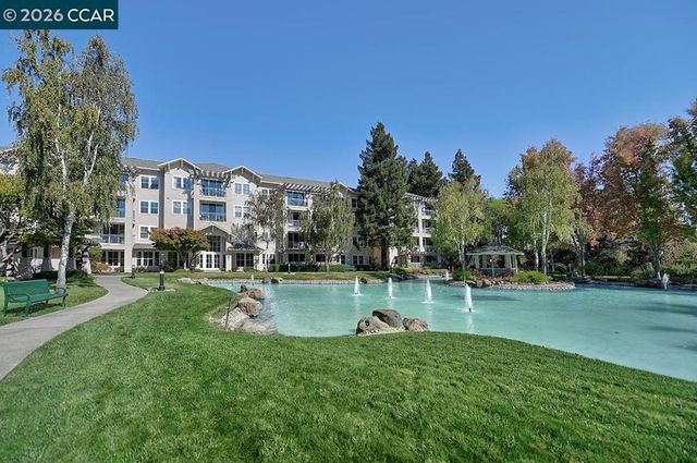 1840 Tice Creek Dr # 2117, Walnut Creek