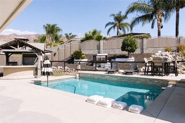 7903 San Benito, Highland