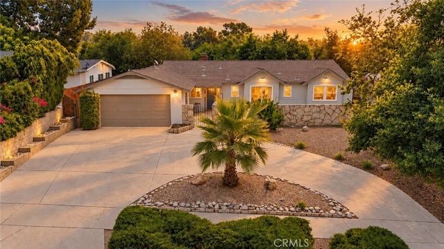 1260 Grove Ave, Upland