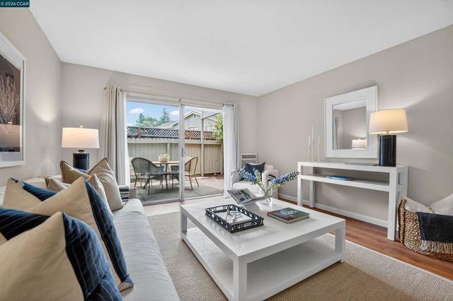 1241 Homestead Ave # 211, Walnut Creek