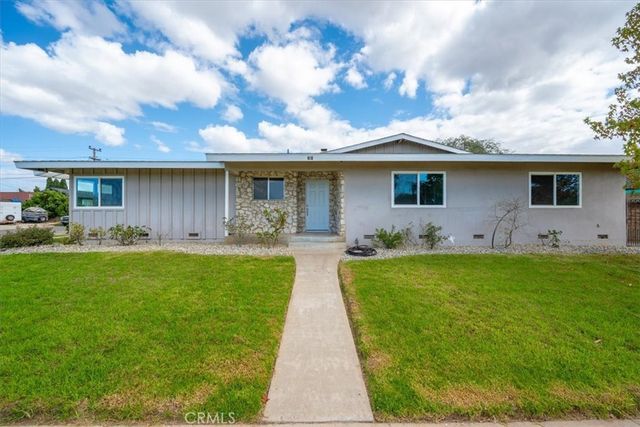 898 Comanche Avenue, Santa Maria