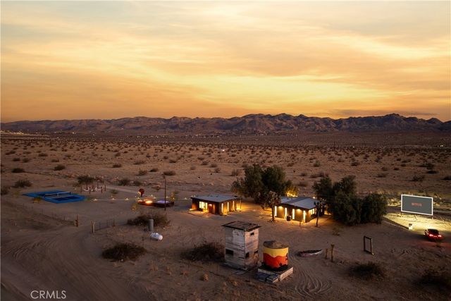 5725 Sunfair Road, Joshua Tree