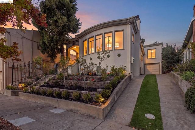 1322 E 38th St, Oakland