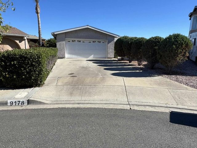 9178 Tonya Lane, Santee