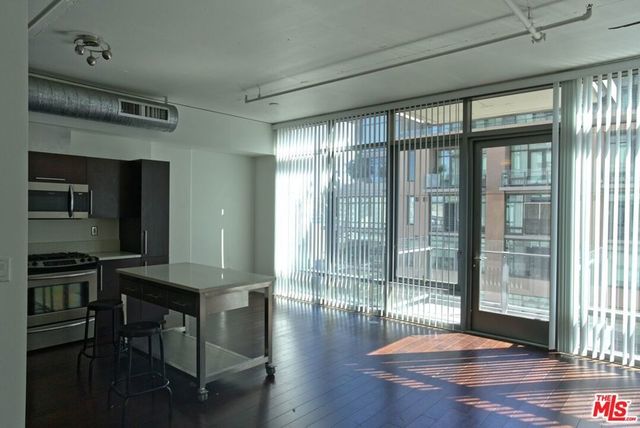 1100 S Hope Street # 1111, Los Angeles