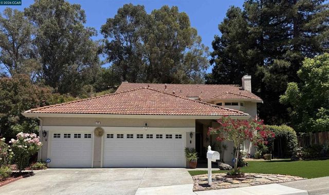 109 Costanza Dr, Martinez