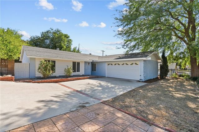 24716 Fain, Newhall