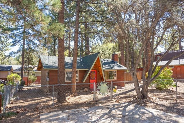 337 Holmes Lane, Sugarloaf