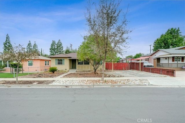 227 Piedmont, Claremont