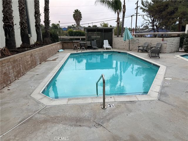 5885 El Cajon, San Diego
