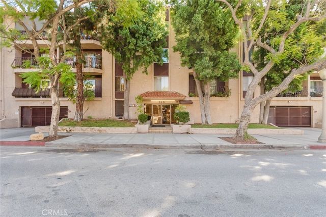 310 N Jackson Street # 128, Glendale