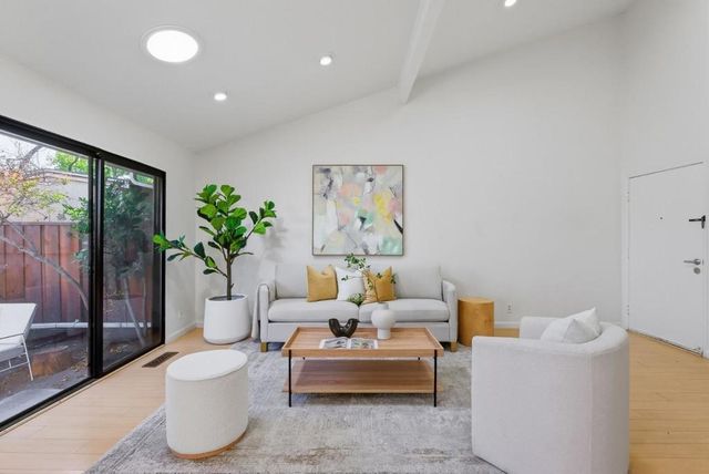 20012 Northcrest Square, Cupertino
