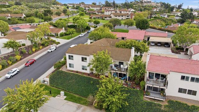 17458 Plaza Animado # 127, San Diego