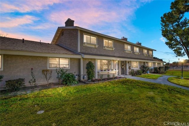 2061 W Redlands Boulevard # 10b, Redlands