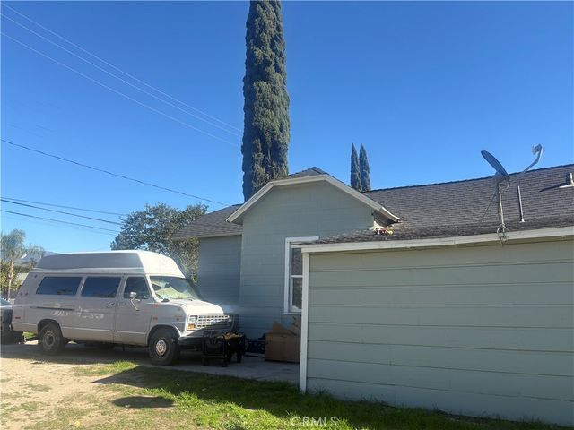 659 W 10th, San Bernardino