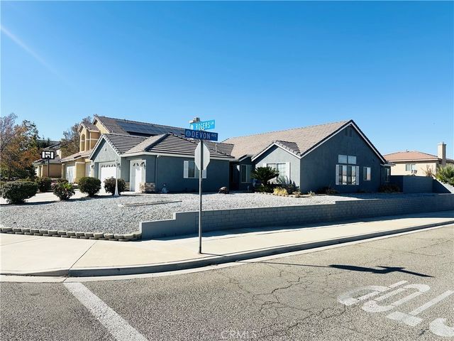13994 Rogers, Victorville