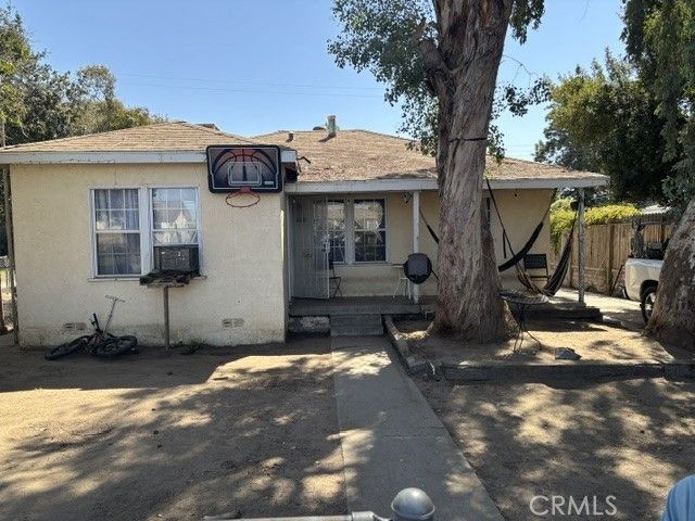 627 Charlana, Bakersfield