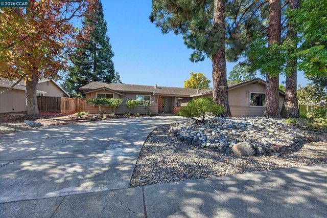 245 Pickering Pl, Walnut Creek