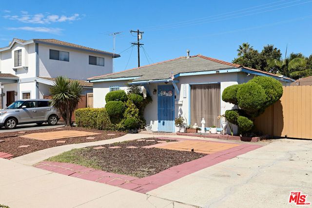 12827 Walsh Avenue, Los Angeles