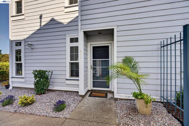 411 Commodore Drive, Richmond