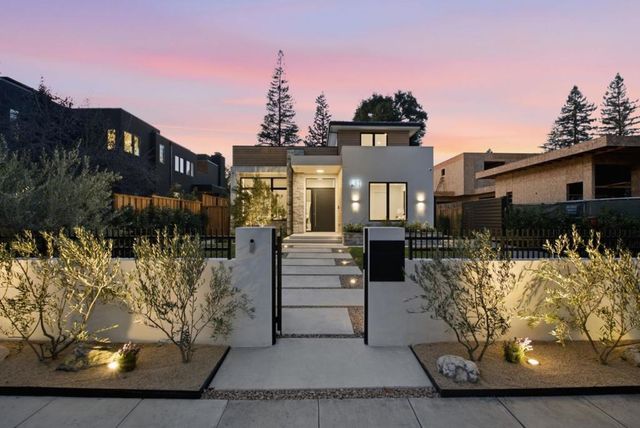 543 Tennyson Avenue, Palo Alto