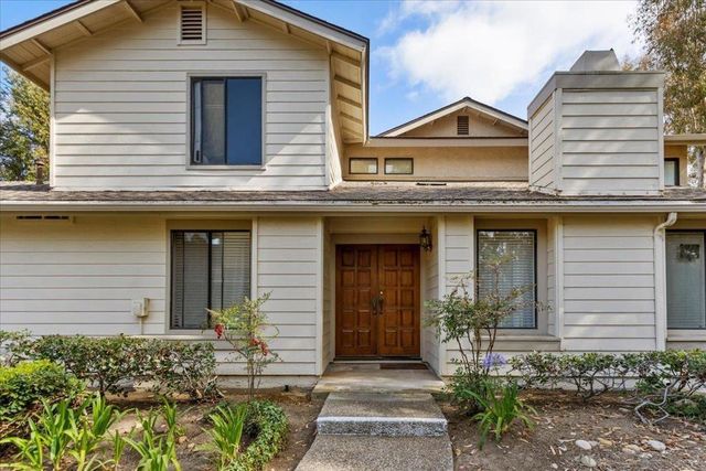 10424 Ridgewater Ln, San Diego