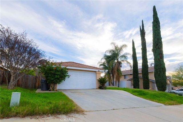 27921 Golden Hill Court, Menifee