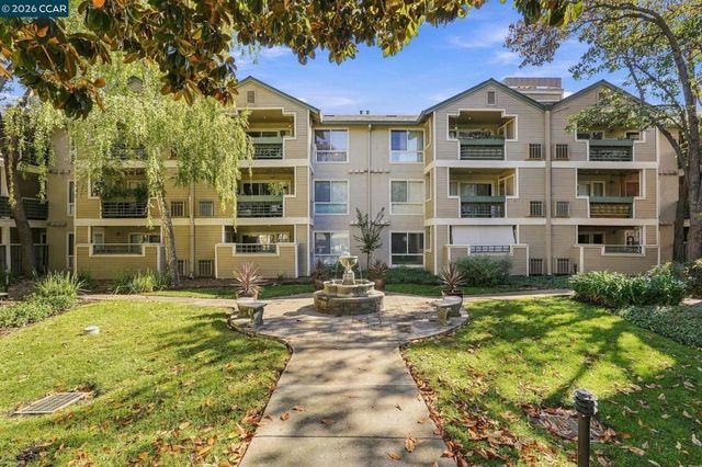 2550 Oak Rd # 111, Walnut Creek