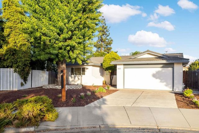 4559 Balmoral Park Court, Fremont