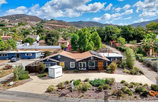 1503 Independence Way, Vista