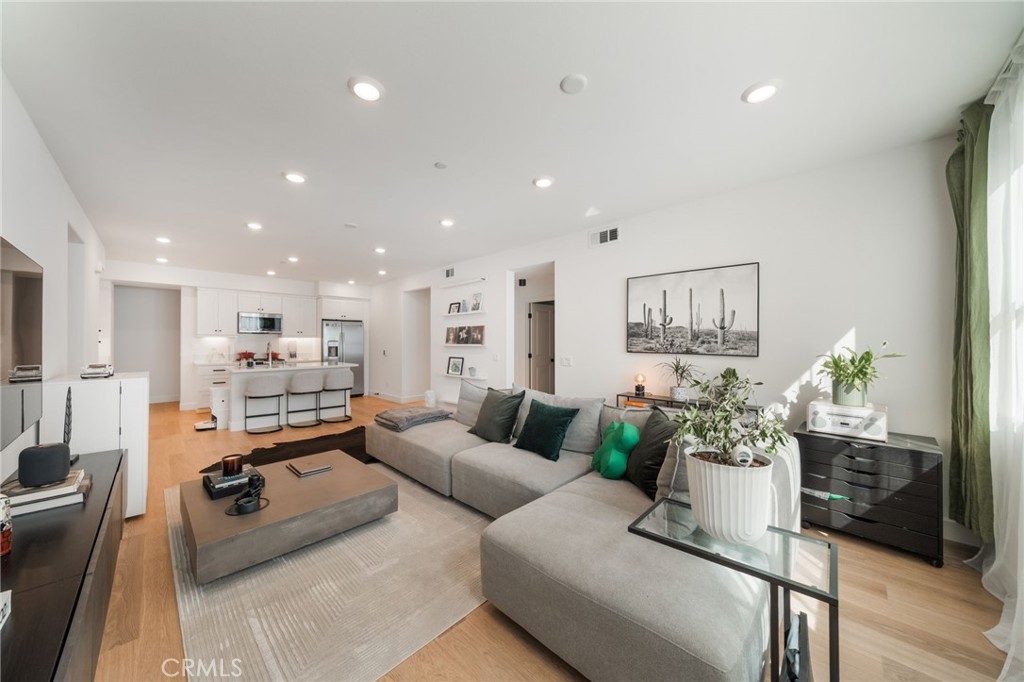 Photo of Listing #OC26221556